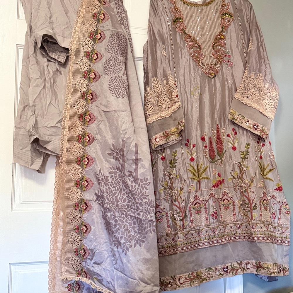 Embroidered shalwar Kameez